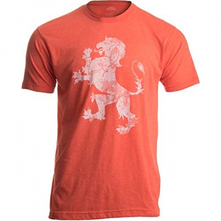 Dutch Pride | Vintage Style Retro-Feel Netherlands Lion & Flag Unisex T-Shirt